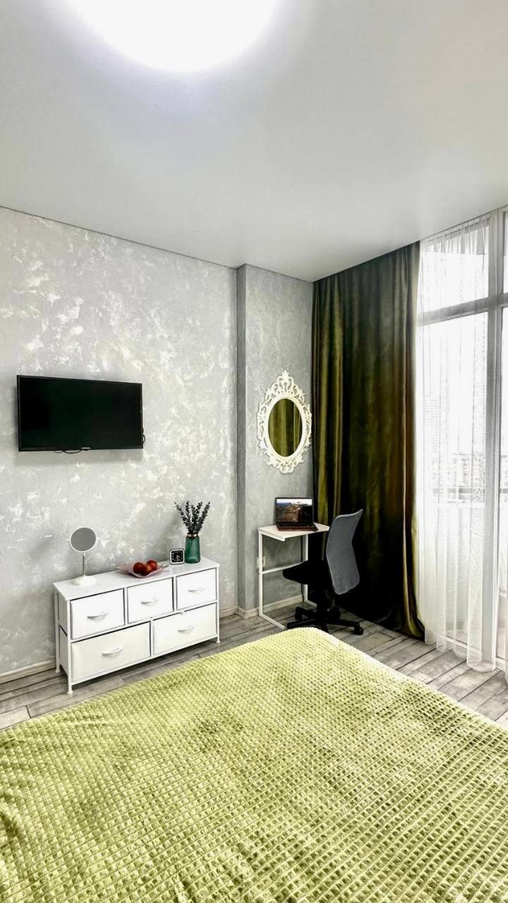 Apartament Pirosmani 18D, 14 Floor Batumi Zewnętrze zdjęcie